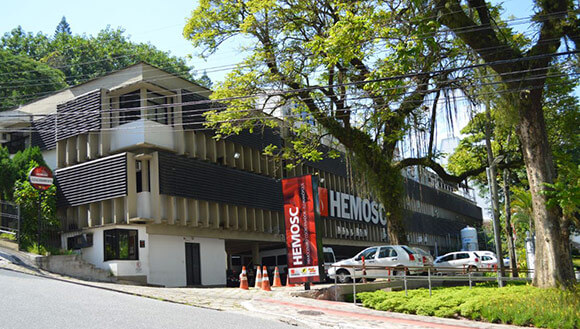 fachada do prédio central do hemosc