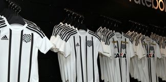 camisas do figueirense dispostas à venda