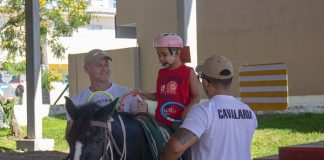 Os cavalos retirados das ruas são levados para um terreno da Cavalaria da PM, onde ficam abrigados, recebendo alimentação e atendimento médico. Aqueles que não tem o proprietário identificado, como a Dalila, são colocados para adoção - Foto: Secom/PMSJ