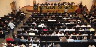 Audiência pública na Alesc reuniu parlamentares estaduais e federais para debater a incorporação da Eletrosul - Foto: Eduardo G. de Oliveira/Agência AL