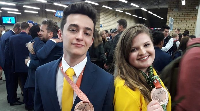 Alunos de SC conquistam bronze na Russia