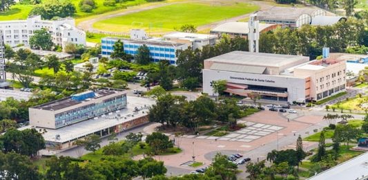 foto aérea da área central do campus trindade da ufsc