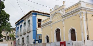 Fachada do Teatro e Casa da Cultura