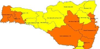 mapa de sc com 8 regiões laranjas e 8 amarelas