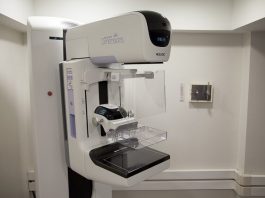 aparelho de mamografia em consultório
