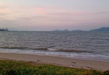 clima para amanhã em santa catarina - praia da beira-mar continental com baía norte da grande florianópolis