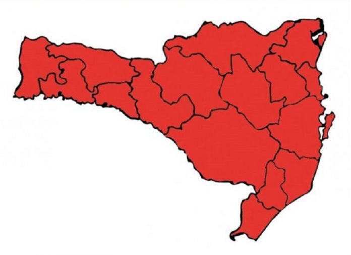 matriz de risco ao coronavírus mostra todas as regiões de santa catarina no vermelho