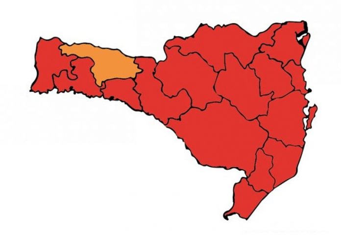 matriz de risco à covid em sc mostra apenas região de xanxerê no laranja e as 15 demais em vermelho