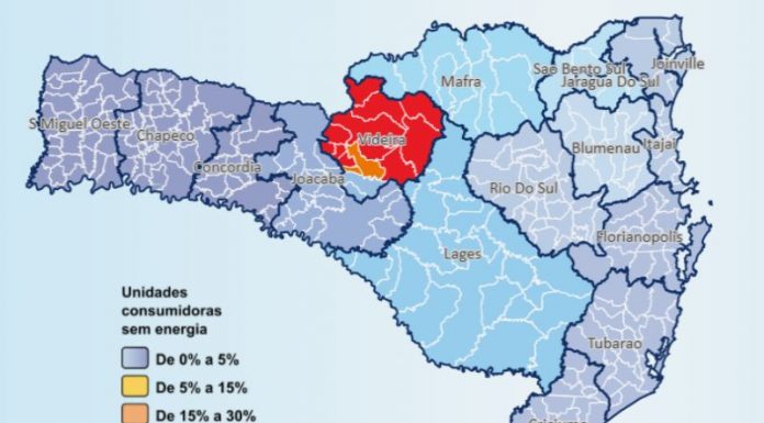 mapa de sc mostra que 74 mil unidades continuam sem energia