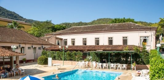 piscina do hotel caldas do imperatriz, da companhia estatal hidrocaldas