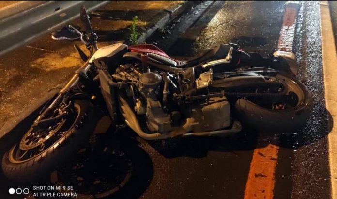 Acidente com moto pilotada por embriagado mata mulher de 30 anos na SC 401