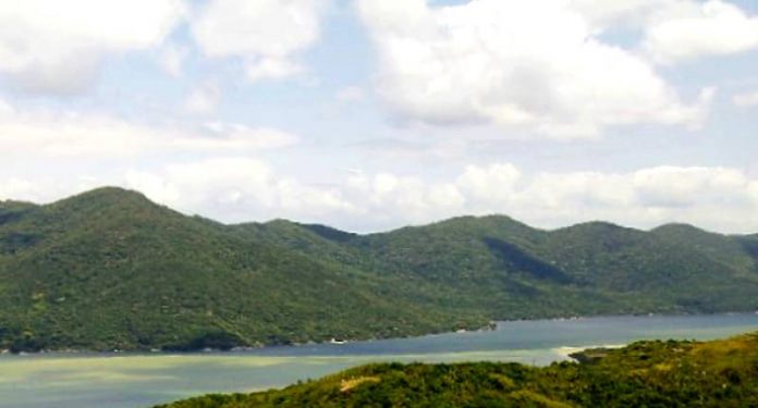 morros da lagoa da conceição que fazem parte da área de preservação- Florianópolis ganha sua maior unidade de conservação, a Revis Meiembipe, com 12% do território