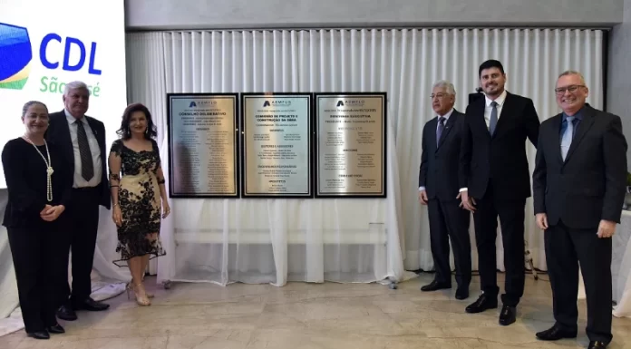 Aemflo e CDL de São José marcam nova fase com inauguração de sede