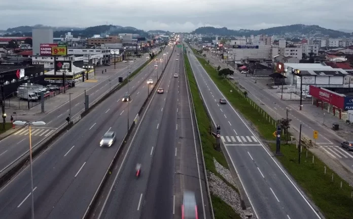 Último trecho de obra da 3ª faixa da BR-101 em Palhoça será aberto nesta sexta