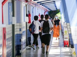 Estudantes de Ensino Médio em Santa Catarina