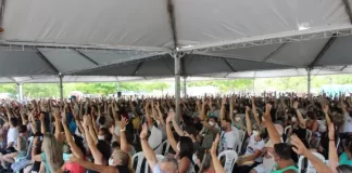 Funcionários da Prefeitura de Florianópolis entram em greve por tempo indeterminado