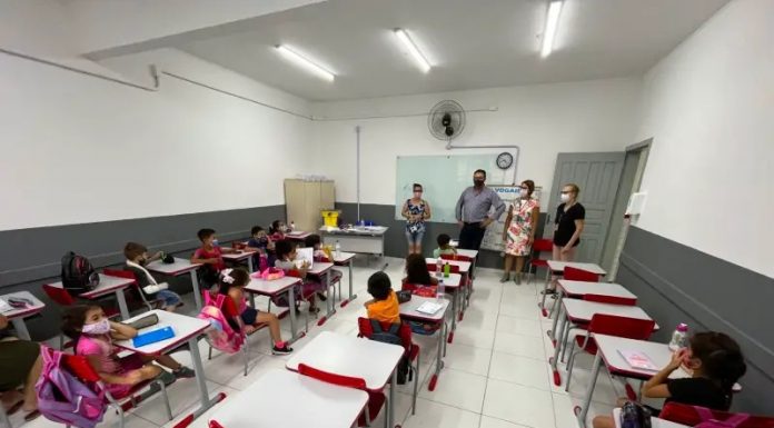 Aulas na rede municipal de São José