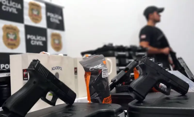 Governo do estado compra 3.700 pistolas para a Polícia Civil