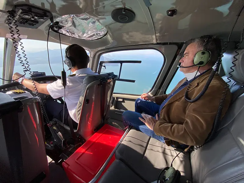 Joel de Andrade, médico coordenador da SC Transplantes, levou o coração no helicóptero que fica disponível para o governador e demandas urgentes da Saúde