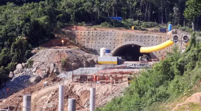 construção de túnel do contorno viário da grande florianópolis