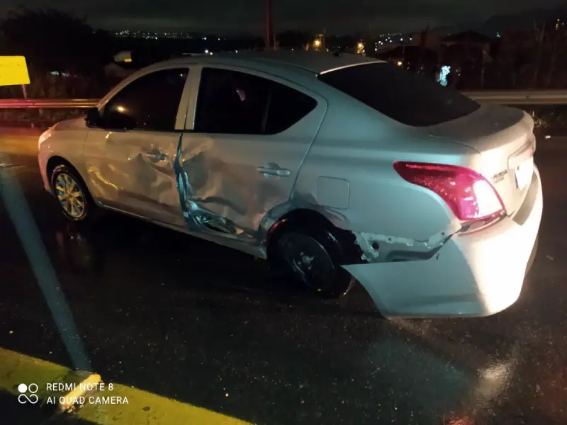 nissan versa foi atingido na lateral pelo fiat palio na sc-281