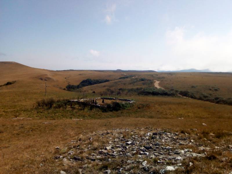 Cemitério do Parque Nacional de São Joaquim, envolto pelos Campos de Santa Bárbara