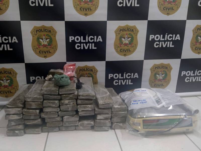 Polícia Civil encontrou 40 quilos de maconha na operação na Grande Florianópolis para prender o ladrão