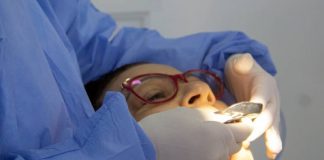 Postos de Saúde de São José vão implantar próteses dentárias