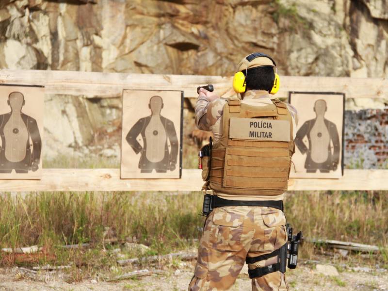 PM catarinense treina para uso de novas armas