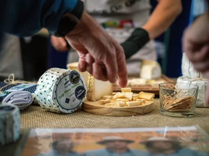 Feira do Queijo acontece no MULTI Open Shopping