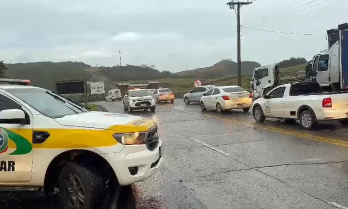 Tráfego é liberado na Serra do Rio do Rastro