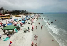 Florianópolis terá ampliação no número de ambulantes credenciados para a temporada de verão