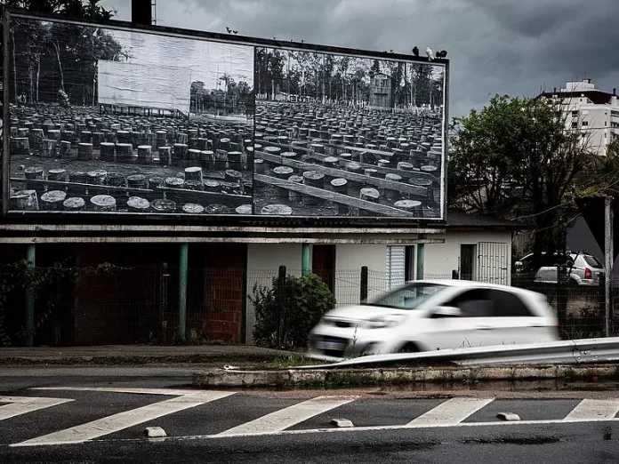 Em Florianópolis é exibida na Via Expressa fotografia do Cine Cumaru