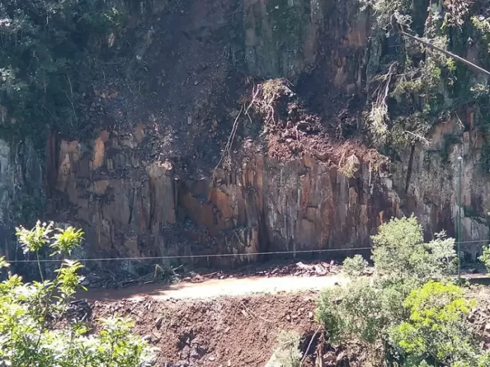 SC-390 - Serra do Rio do Rastro - permanece interditada