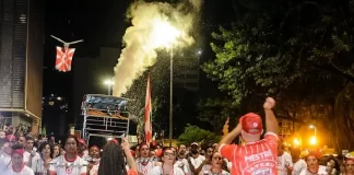 Desfiles de ensaio das escolas de samba de Florianópolis