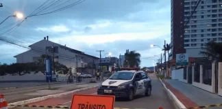 Ponte na Av. Elza Lucchi em Palhoça