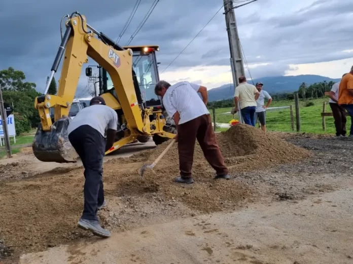 Cabeceira de ponte em São José é recuperada em poucas horas