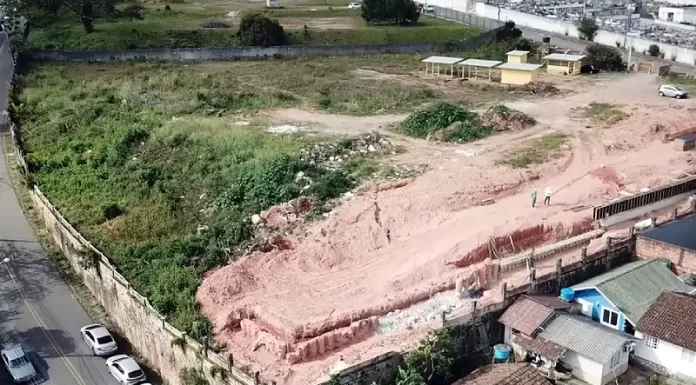 Terreno no Bairro Capoeiras receberá escola estadual revitalizada e Novo Cefid - Foto: Roberto Vaz