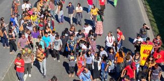 Indígenas voltam a bloquear Morro dos Cavalos contra marco temporal