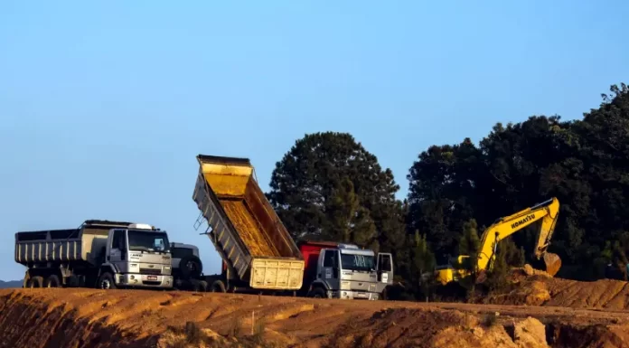 Conclusão da terraplanagem e prazos: Nova ETE de Potecas segue no cronograma para conclusão, em maio de 2024