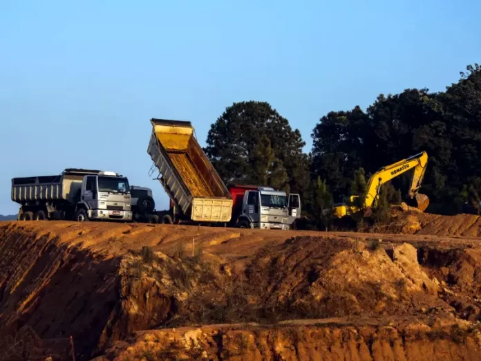 Conclusão da terraplanagem e prazos: Nova ETE de Potecas segue no cronograma para conclusão, em maio de 2024