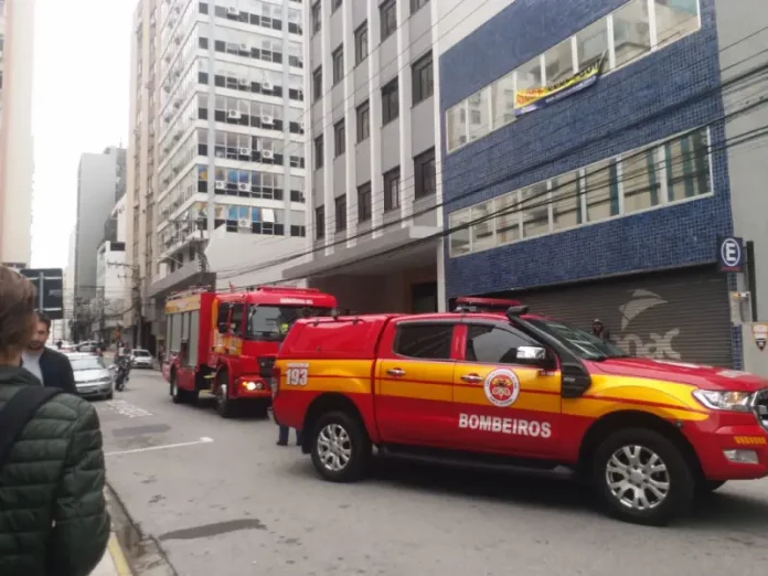 Princípio de incêndio ocorre no prédio da Fecomércio no Centro