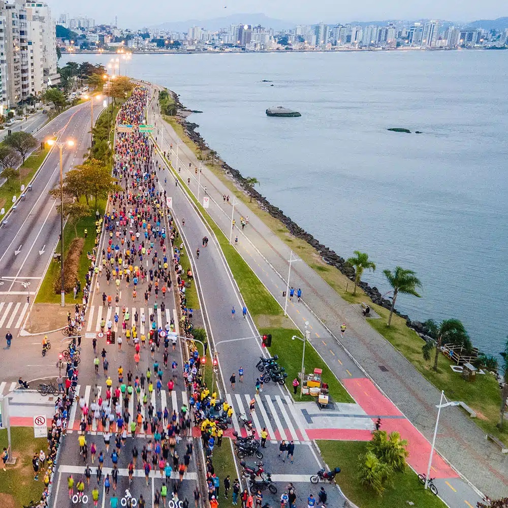 Maratona na região central da ilha exige abertura da Hercílio Luz