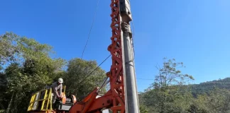 Obra da nova ponte no Rio Papaquara