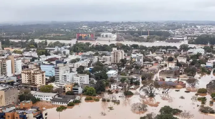 Tragédia climática no RS mata dezenas