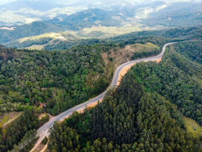 BR-282 liga o Oeste de SC à Grande Florianópolis