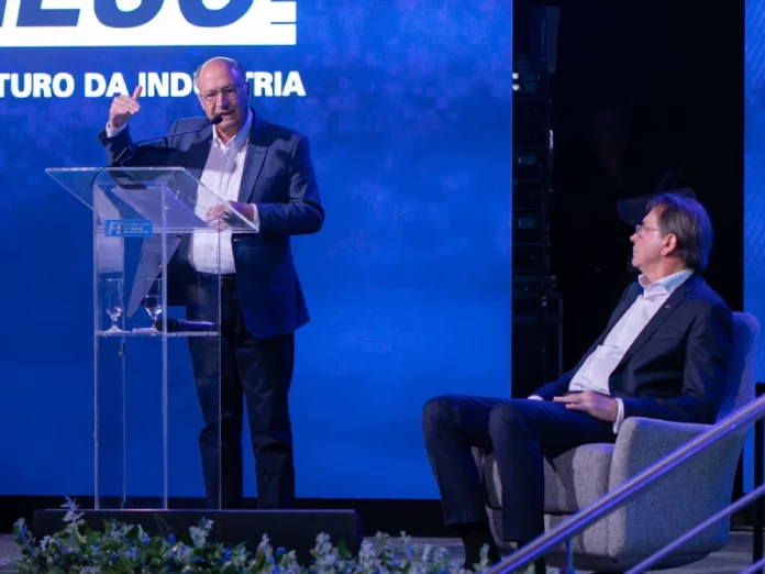 Vice-presidente, Geraldo Alckmin, apresentou nova política industrial na Fiesc nesta sexta-feira