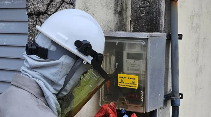 Celesc prevê trocar todos os medidores de energia em Florianópolis em três anos