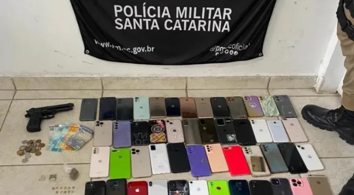 Ladrões são detidos com dezenas de celulares roubado no Carnaval em Florianópolis