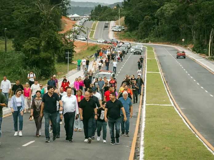 São José inaugura novos trechos do anel viário interno